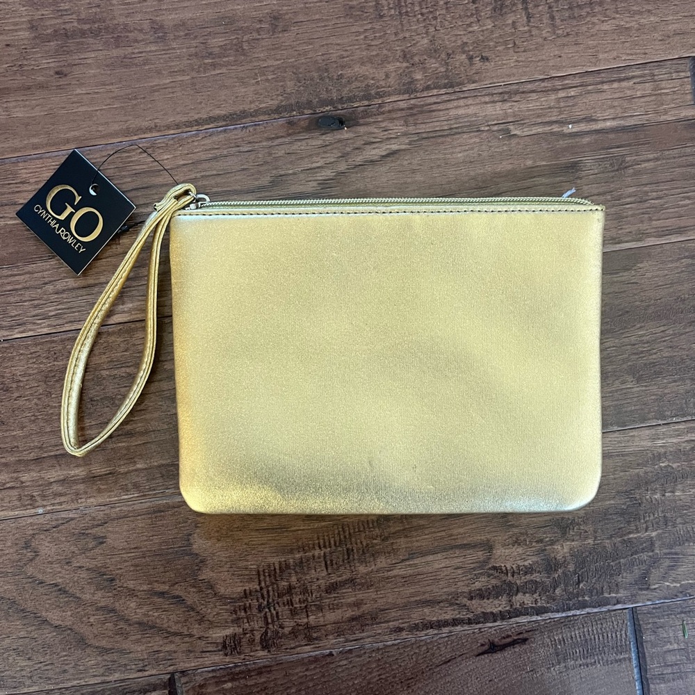Cynthia Rowley GO Flat Metallic Silver Designer Pouch/Clutch - BNWT